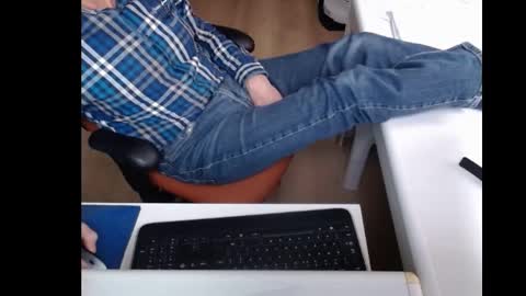 Snapshot of dutchpornking2 chatting on 02-09-25, 12:52 dutchpornking2 online show from 02-09-25, 12:52
