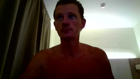 dutchwanker123 online show from 12-06-24, 02:28