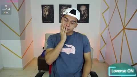 Snapshot of dwayne_brown chatting on 02-22-25, 12:51 dwayne_brown online show from 02-22-25, 12:51