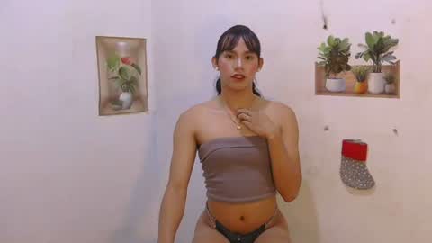 dy_namite online show from 04-11-26, 05:28