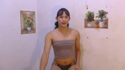 dy_namite online show from 05-12-26, 05:21