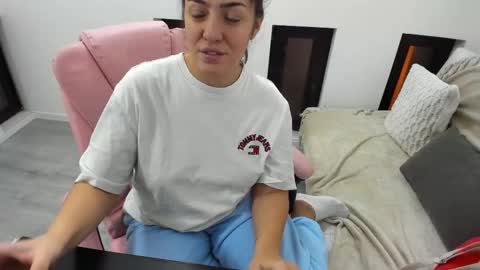 dayana online show from 01-10-26, 05:20