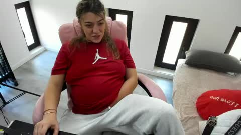 dayana online show from 04-20-26, 05:10