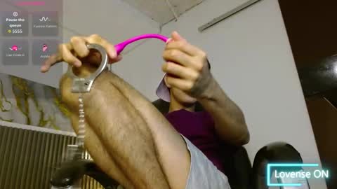 dyla_n18_ online show from 12-05-25, 05:31