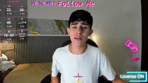 dyla_n18_ online show from 06-19-26, 07:06