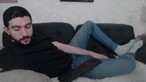 Dylan online show from 01-10-25, 11:50