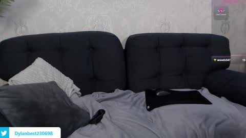 Dylan online show from 02-14-25, 09:34