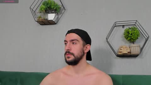 Dylan online show from 09-22-25, 11:45