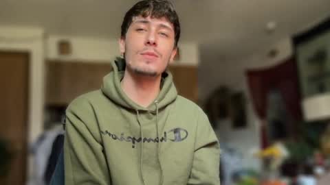 Dylan Daniel 7.8 online show from 09-12-25, 05:35