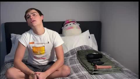 dylanfruits online show from 10-31-25, 02:29