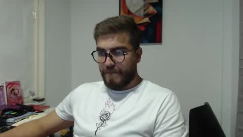 dylanhot10 online show from 02-25-25, 11:44