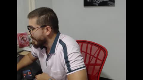 dylanhot10 online show from 10-02-25, 11:34