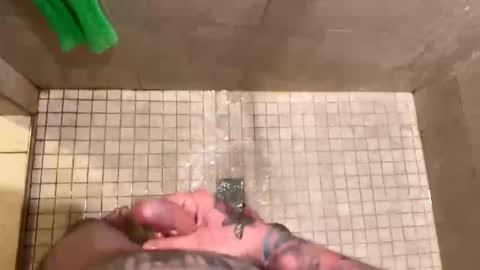 Snapshot of dylanshung chatting on 03-21-26, 05:23 dylanshung online show from 03-21-26, 05:23