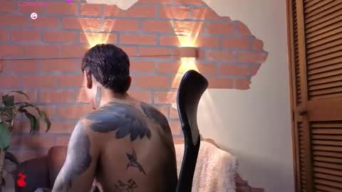 D Y L A N online show from 11-30-25, 10:03