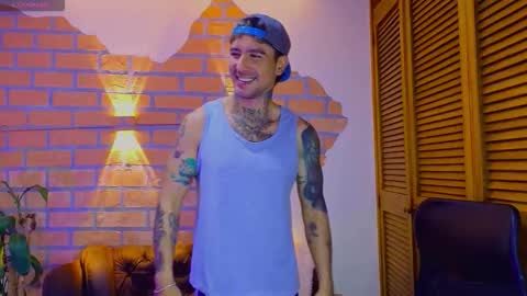 D Y L A N online show from 01-19-26, 02:48