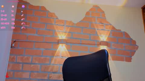 D Y L A N online show from 03-29-26, 02:33