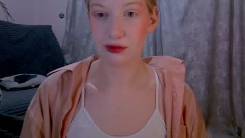 Lily online show from 07-13-26, 08:06