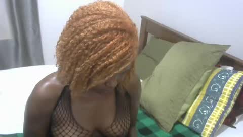 Snapshot of east_queen chatting on 12-08-24, 12:41 east_queen online show from 12-08-24, 12:41