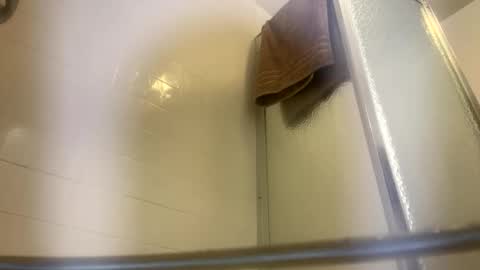 easternjerk online show from 12-04-25, 01:59