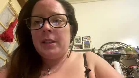 easyednem528280 online show from 04-06-26, 05:08