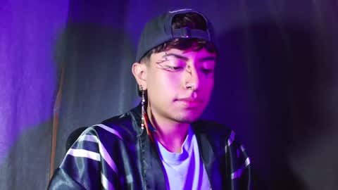 Snapshot of eather_luxury chatting on 01-12-25, 11:58 eather_luxury online show from 01-12-25, 11:58