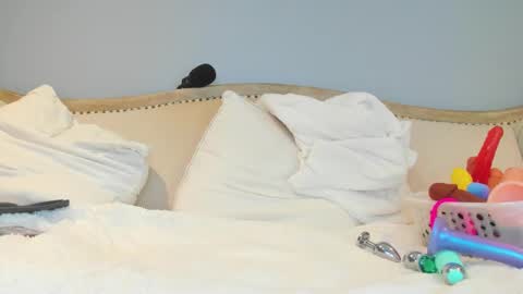 Allison online show from 12-18-24, 10:46