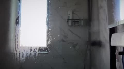 Nadia Ferreira  online show from 03-04-25, 12:01