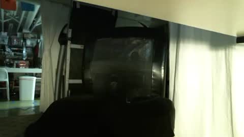 Eatshizjizz online show from 06-11-26, 07:06