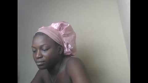 Snapshot of eatuupx chatting on 01-11-25, 10:40 eatuupx online show from 01-11-25, 10:40