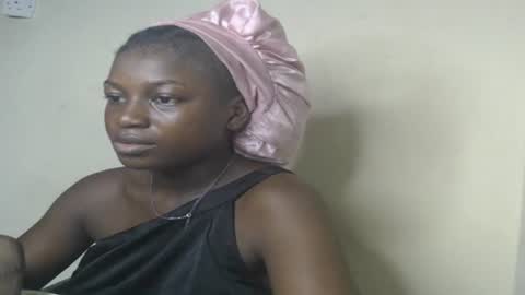 Snapshot of eatuupx chatting on 01-16-25, 10:42 eatuupx online show from 01-16-25, 10:42