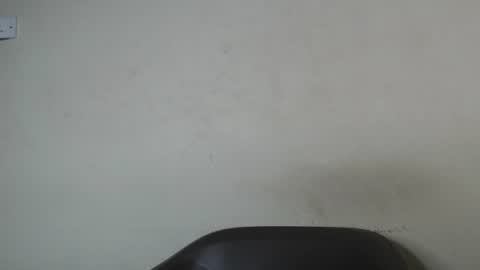 Snapshot of eatuupx chatting on 01-23-25, 10:32 eatuupx online show from 01-23-25, 10:32