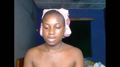 Snapshot of eatuupx chatting on 02-07-25, 08:31 eatuupx online show from 02-07-25, 08:31