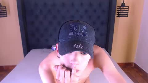 Snapshot of eban_dustan chatting on 12-07-24, 11:23 Eban online show from 12-07-24, 11:23