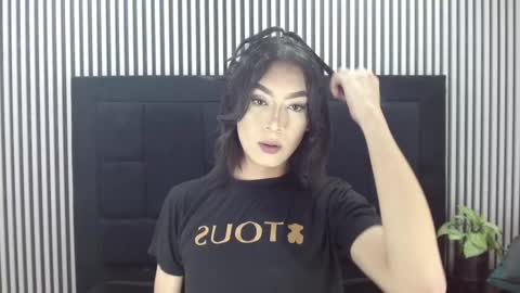 Snapshot of eban_dustan chatting on 09-11-25, 05:29 Eban online show from 09-11-25, 05:29