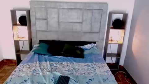 Eban  online show from 04-08-26, 04:34