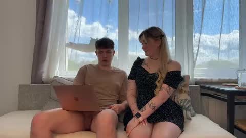 Custom content and video calls are available as well  online show from 05-30-26, 08:33