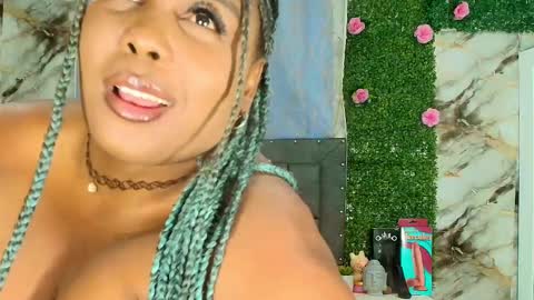 ANGIE online show from 11-27-25, 03:30