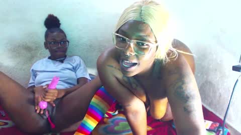 chayna smith online show from 12-04-24, 09:02