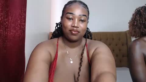 Snapshot of ebony_doll5 chatting on 06-26-26, 06:18 ebony_doll5 online show from 06-26-26, 06:18