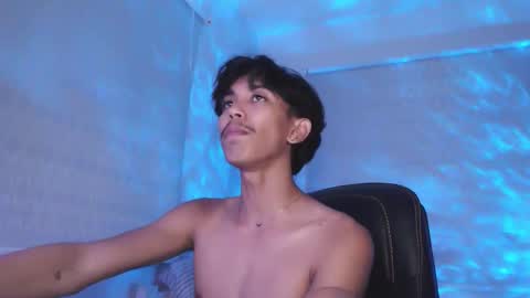 Snapshot of ebony_fuckboy chatting on 10-21-25, 04:41 ebony_fuckboy online show from 10-21-25, 04:41
