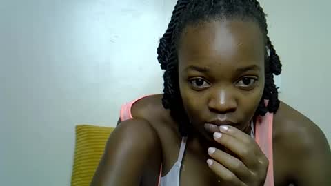 ebony_j online show from 05-12-26, 11:40
