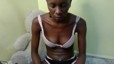 Snapshot of ebony_lisaaa chatting on 02-23-26, 06:49 ebony_lisaaa online show from 02-23-26, 06:49