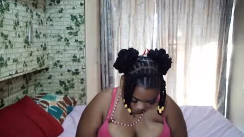 Snapshot of ebony_lovex0x chatting on 07-28-26, 05:58 ebony_lovex0x online show from 07-28-26, 05:58