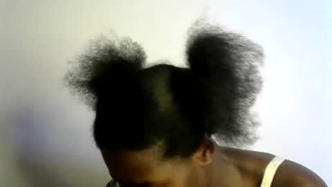 ebony_lynne online show from 05-07-26, 08:47
