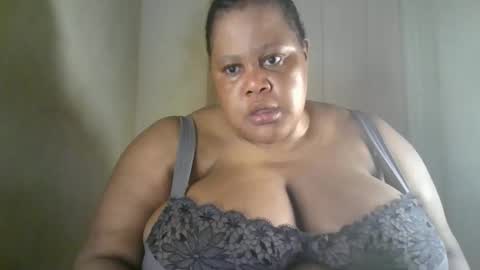 ebony_magixs online show from 09-28-25, 12:16