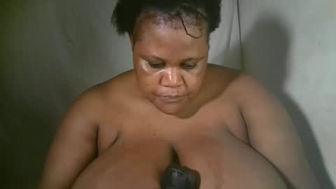 ebony_magixs online show from 04-21-26, 01:42