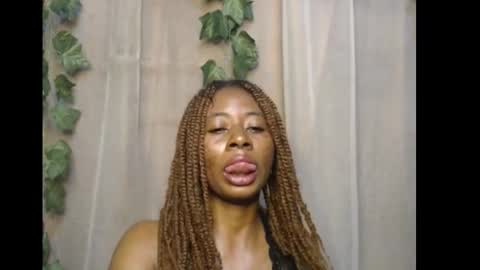 Queen online show from 12-04-25, 09:12