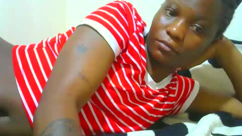 Snapshot of ebony_shan_ chatting on 09-21-25, 10:06 Shanny online show from 09-21-25, 10:06