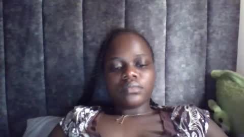 Snapshot of ebony_tasha chatting on 01-18-26, 07:56 tasha online show from 01-18-26, 07:56