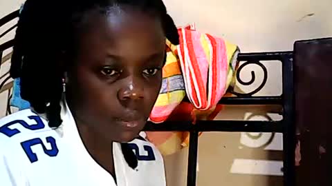 ebony_vellyn20 online show from 02-09-26, 09:08